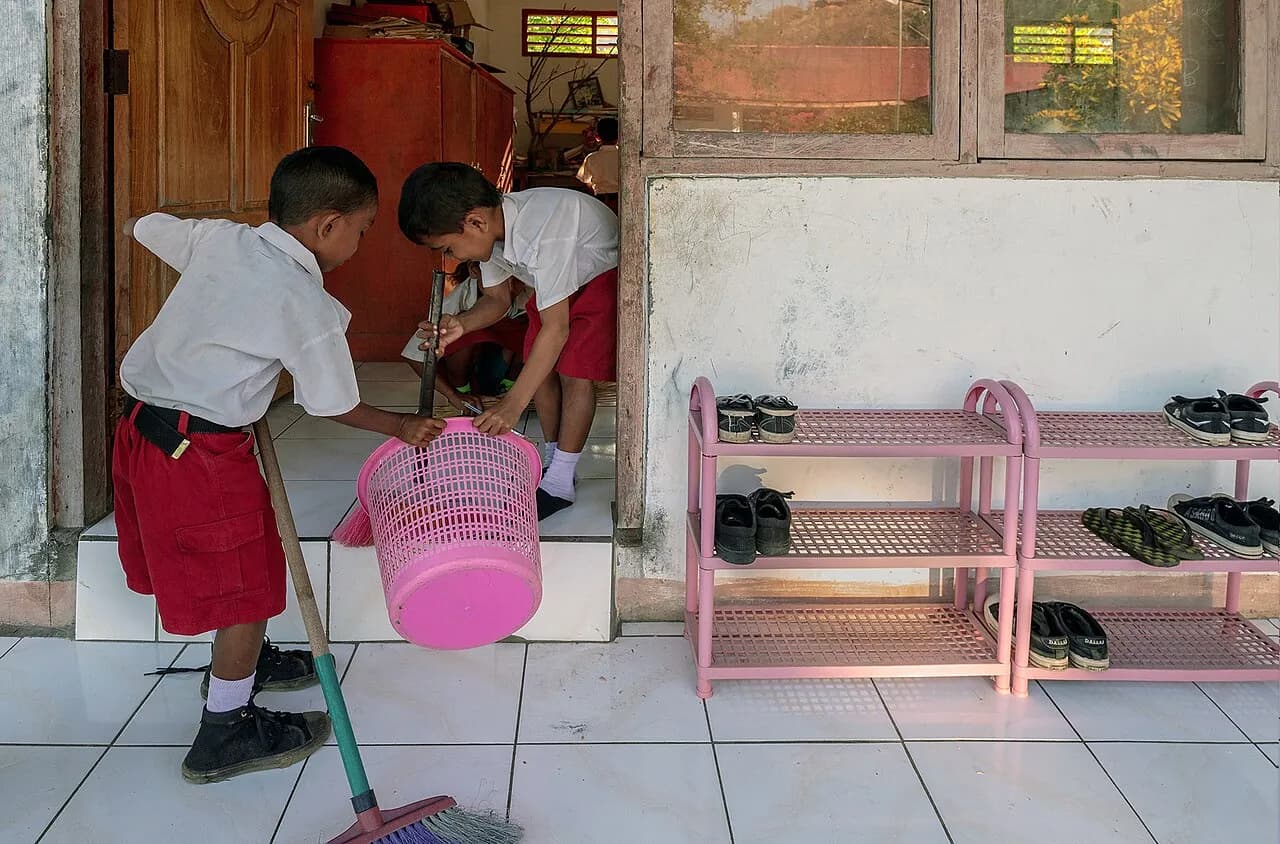 7 Kebiasaan Anak Indonesia Hebat, Daftar dan Cara Menerapkannya di Sekolah